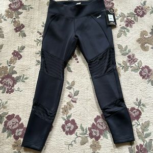 NWT Avia Black Yoga Exercise Pants size Small with mesh detail